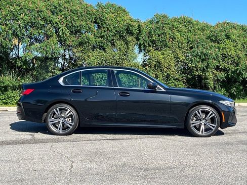 Used 2024 BMW 330i xDrive Sedan w/ Premium Package AWD/4WD image 8