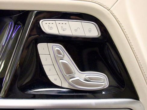 Used 2023 Mercedes-Benz G 63 AMG Squared image 30