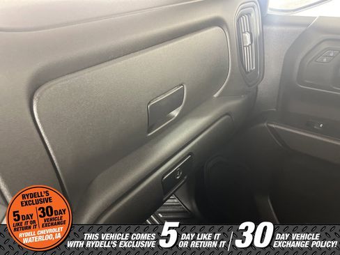 Used 2021 Chevrolet Silverado 1500 Custom Trail Boss w/ LPO, Dark Essentials Package image 33