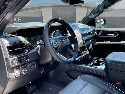 New 2026 GMC Yukon Elevation w/ Elevation Premium Package AWD/4WD image 7
