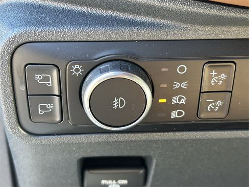 Used 2024 Ford Bronco Outer Banks image 26