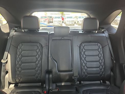 Used 2024 Ford Escape ST-Line Elite w/ Premium Technology Package AWD/4WD image 30