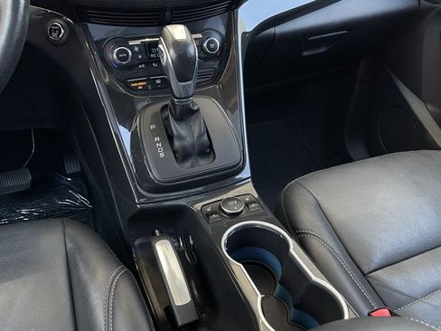 Used 2016 Ford Escape Titanium AWD/4WD image 17