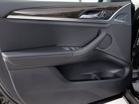 Used 2022 BMW X4 xDrive30i w/ Convenience Package image 29