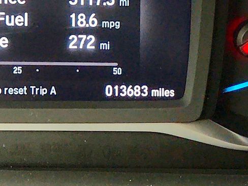 Used 2022 Honda Pilot Elite image 16