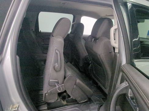 Used 2015 Chevrolet Traverse LT AWD/4WD image 25
