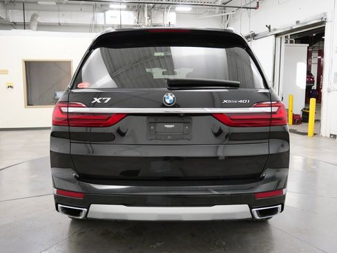 Used 2022 BMW X7 xDrive40i w/ Cold Weather Package image 6