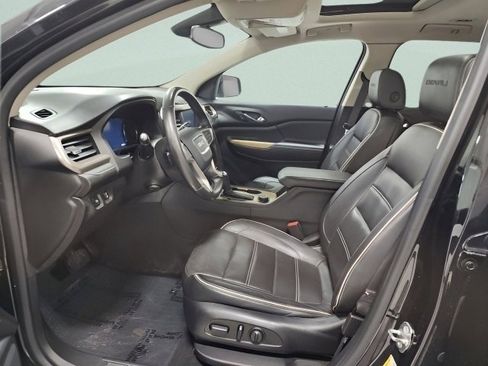 Used 2017 GMC Acadia Denali w/ Technology Package image 21