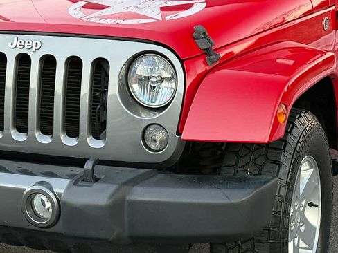 Used 2014 Jeep Wrangler Freedom Edition image 10