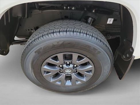 Used 2023 Toyota Tacoma SR5 RWD image 12