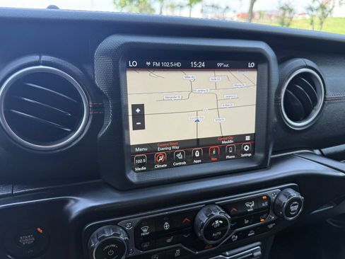 Used 2020 Jeep Gladiator Rubicon AWD/4WD image 45