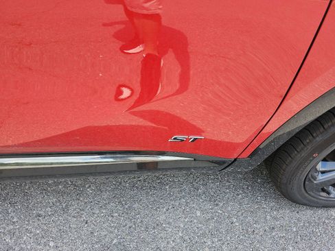 New 2025 Buick Envision Sport Touring image 6