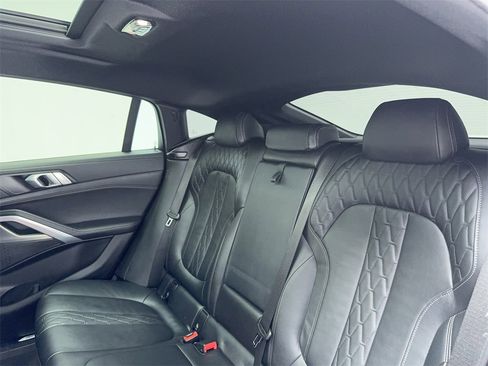 Used 2023 BMW X6 xDrive40i image 41