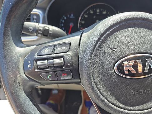 Used 2017 Kia Sorento EX w/ EX V6 Premium Package FWD image 13