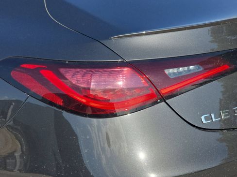 Certified 2025 Mercedes-Benz CLE 300 4MATIC Coupe image 33