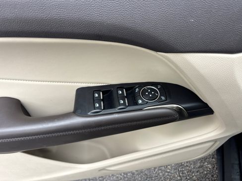 Used 2017 Lincoln MKC Reserve w/ Lincoln MKC Climate Package image 13