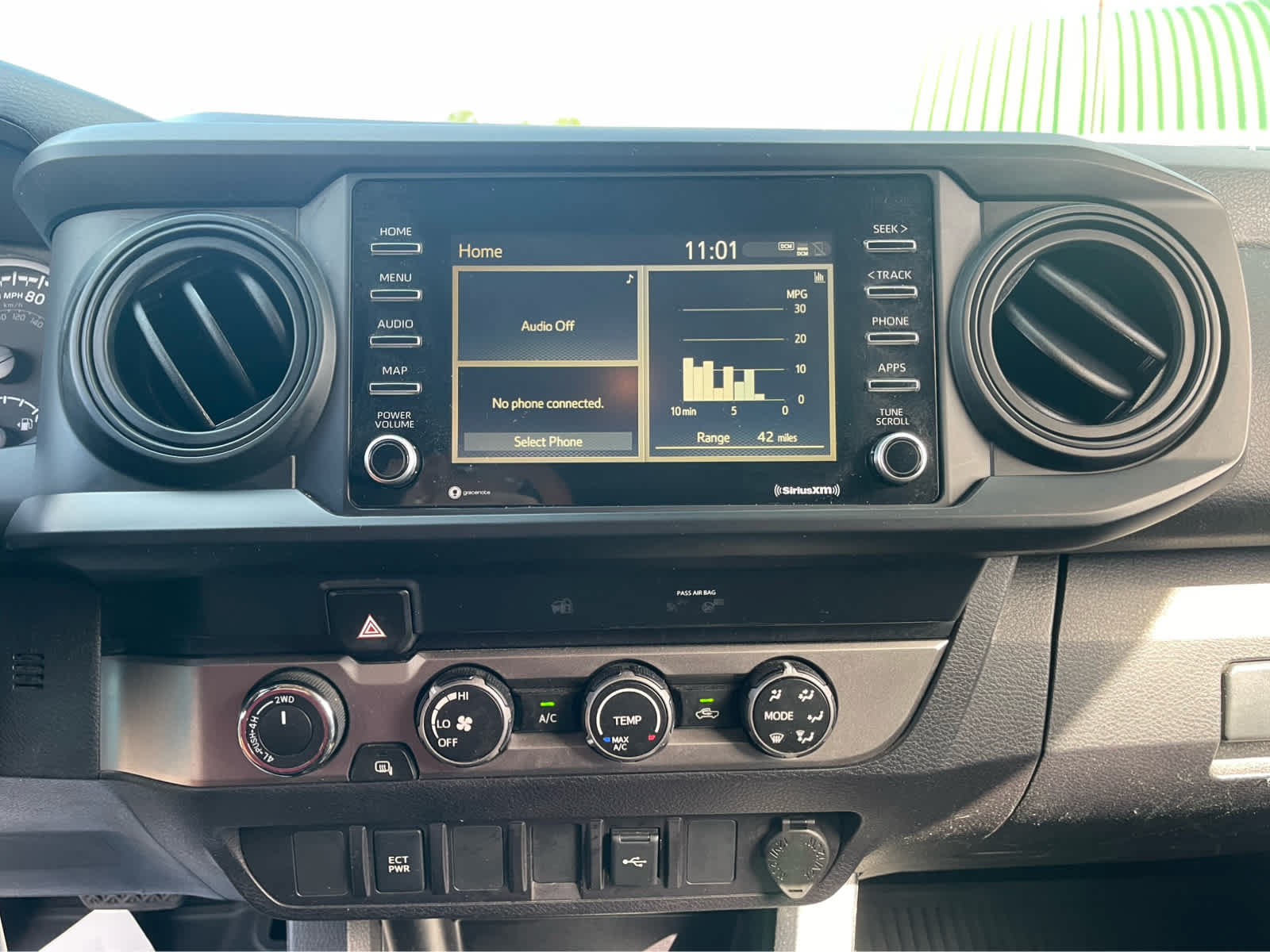 Used 2021 Toyota Tacoma SR AWD/4WD image 15