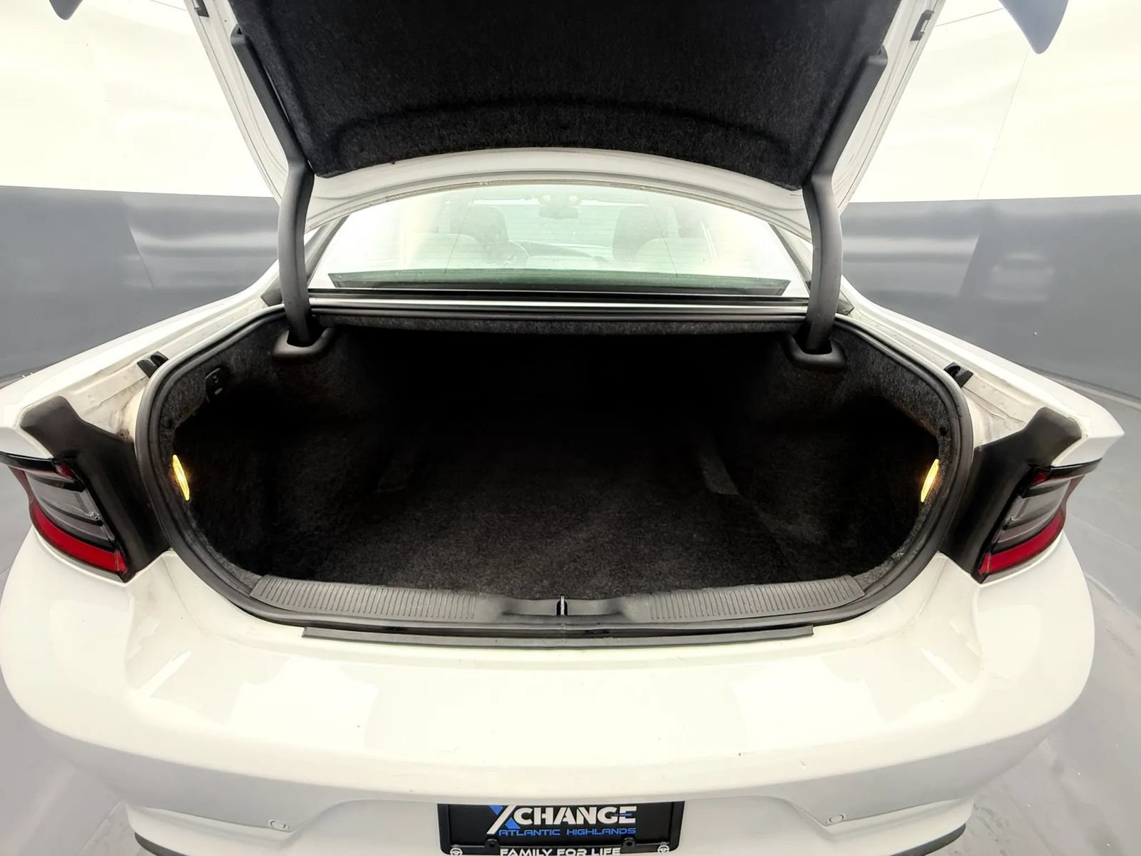 Used 2020 Dodge Charger Scat Pack RWD image 22