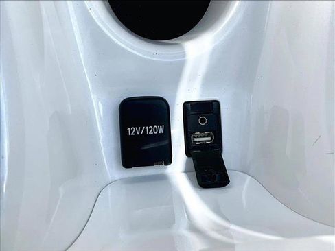 Used 2018 Toyota Prius Three Touring FWD image 26
