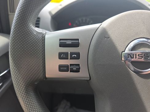 Used 2020 Nissan Frontier SV w/ Midnight Edition Floor Mats image 20