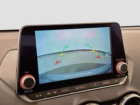 Used 2024 Nissan Sentra SV image 22