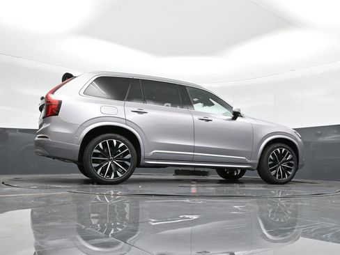New 2026 Volvo XC90 B6 Plus w/ Protection Package Premier image 26