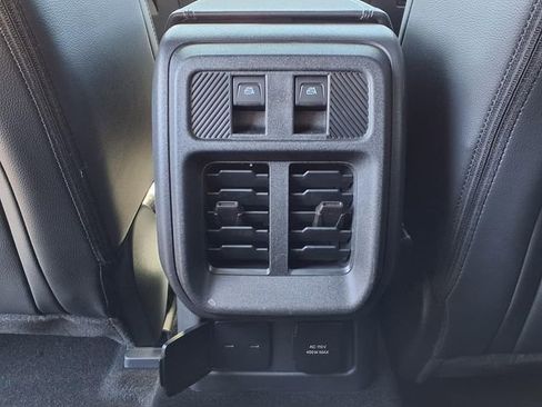 New 2026 Ford Bronco Outer Banks w/ Sasquatch Package AWD/4WD image 8