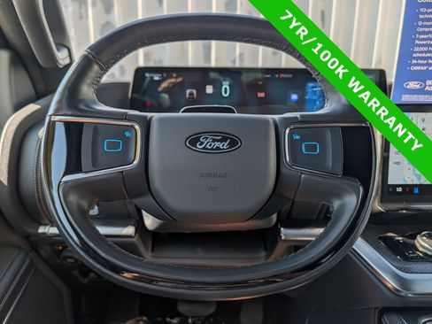 Used 2025 Ford Expedition Max Platinum w/ Stealth Appearance Package AWD/4WD image 31