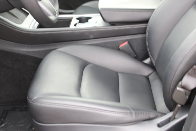 Used 2024 Tesla Model Y Performance AWD/4WD image 27