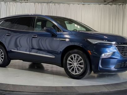 Used 2022 Buick Enclave Essence w/ Trailering Package, 5000 lbs.