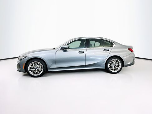 Used 2025 BMW 330i xDrive Sedan image 4