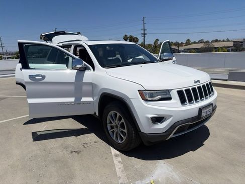 Used 2016 Jeep Grand Cherokee Limited w/ Luxury Group II AWD/4WD image 13