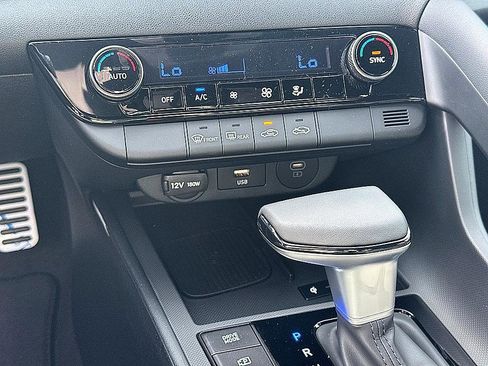 New 2026 Hyundai Elantra Sport FWD image 11