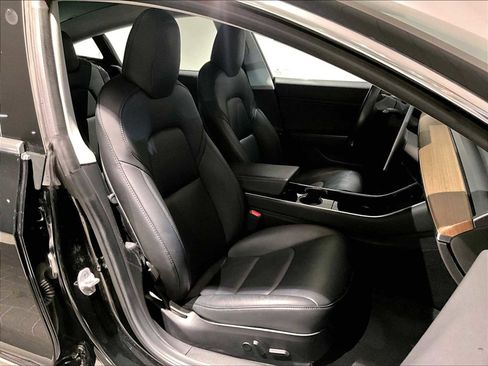 Used 2019 Tesla Model 3 Mid Range image 22