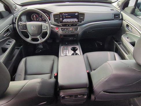 Used 2025 Honda Ridgeline RTL image 18