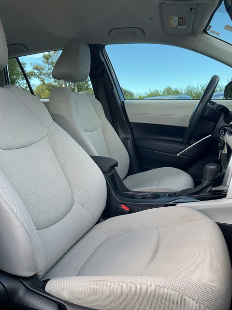 Used 2022 Toyota Corolla Cross L FWD image 18