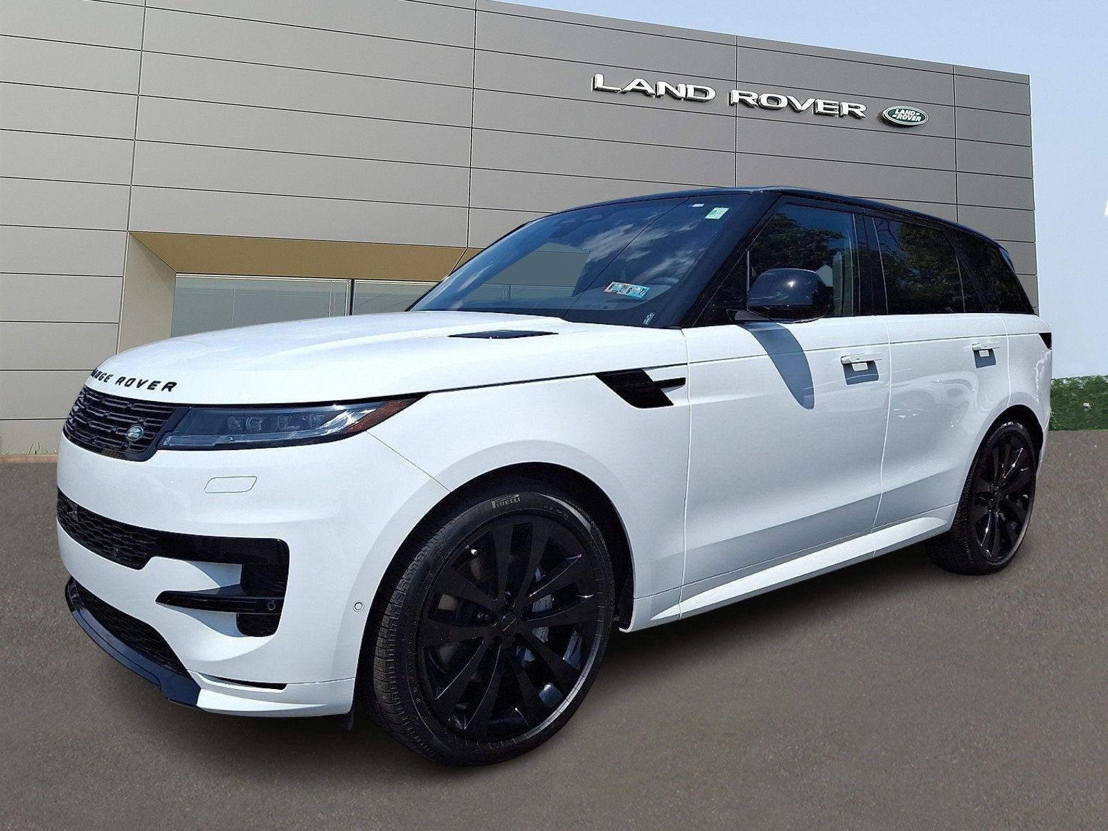 New 2026 Land Rover Range Rover Sport Dynamic SE AWD/4WD image 1