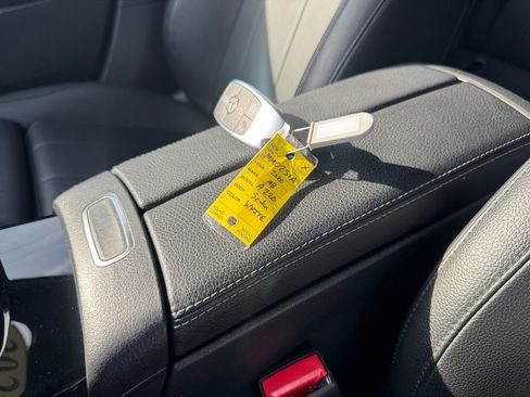 Used 2020 Mercedes-Benz A 220 4MATIC w/ Premium Package image 26