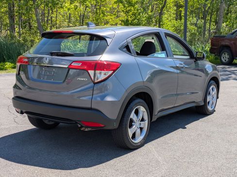 Used 2020 Honda HR-V LX image 3