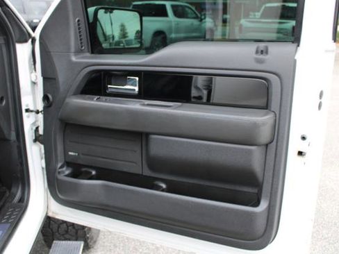 Used 2014 Ford F150 Limited image 33