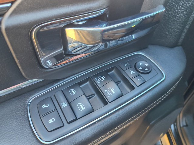 Used 2018 RAM 3500 Laramie AWD/4WD image 18