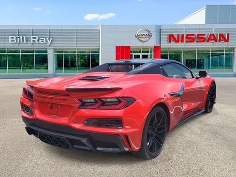 Used 2023 Chevrolet Corvette Z06 w/ Stealth Interior Trim Package RWD image 4