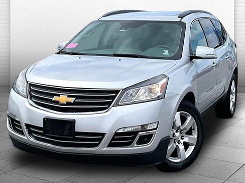 Used 2017 Chevrolet Traverse Premier AWD/4WD image 11