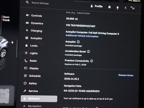 Used 2023 Tesla Model Y Long Range image 38