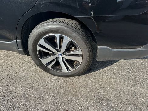 Used 2019 Subaru Outback 2.5i Limited image 10