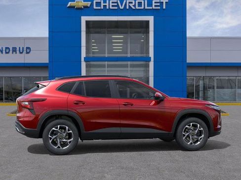 New 2026 Chevrolet Trax LT w/ LT Convenience Package image 5