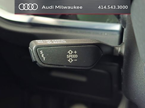 Used 2023 Audi Q3 2.0T Premium w/ Convenience Package AWD/4WD image 27