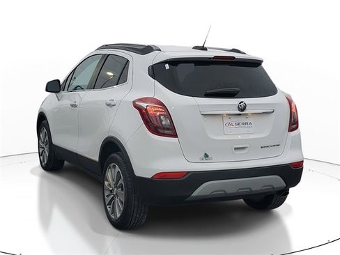 Used 2020 Buick Encore Preferred image 3
