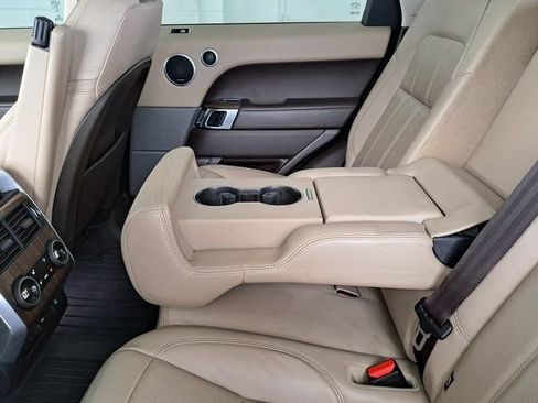 Used 2018 Land Rover Range Rover Sport HSE AWD/4WD image 29