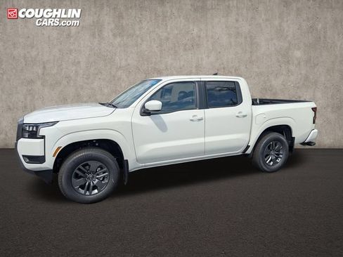 New 2026 Nissan Frontier SV w/ Tow Package AWD/4WD image 5